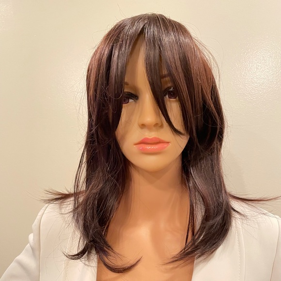 NWT 15” chocolate brown bangs choppy ends wig